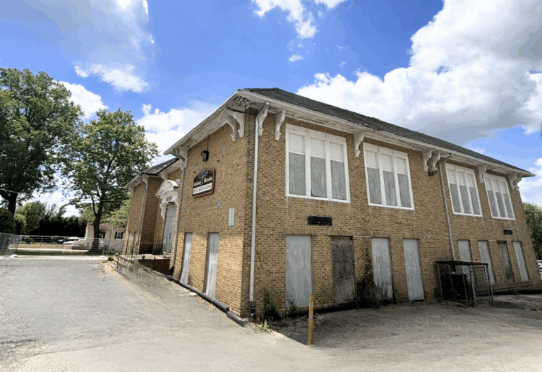 636 Taranto Ave, Blackwood, NJ
